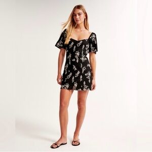 A&F Floral Linen Butterfly Sleeves Summer Dress